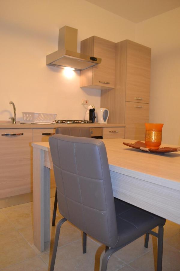 سليمة La Luna Town House المظهر الخارجي الصورة